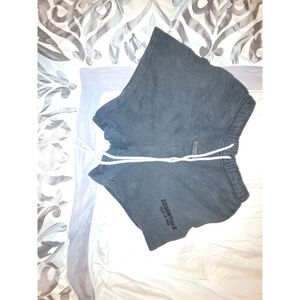 Fear of God ESSENTIALS sweater shorts